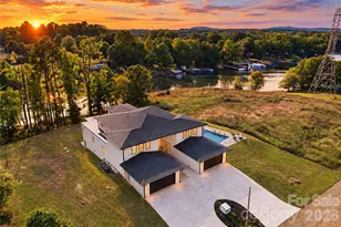 4987 Wildlife Ln, Sherrills Ford, NC 28673 - Photo 2