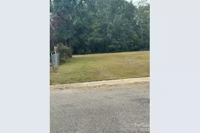 813 Covenant Way #5, Laurinburg, NC 28352 - Photo 1