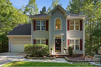 2100 Pineapple Court, Matthews, NC 28105 - Photo 2