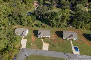 109 Orchard St, Forest City, NC 28043 - Photo 32