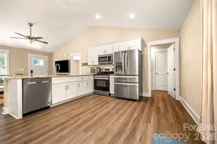 109 Orchard St, Forest City, NC 28043 - Photo 14