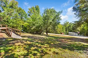 3285 Falcon Ridge Rd, Maiden, NC 28650 - Photo 4