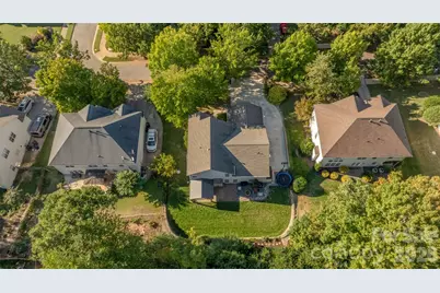 20315 Southshore Drive, Cornelius, NC 28031 - Photo 28