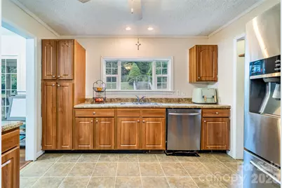 23 Yorkie Drive, Clyde, NC 28721 - Photo 16