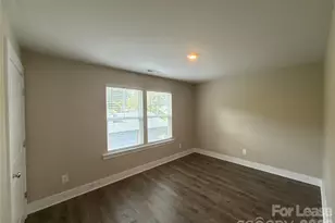 1009 Justice Ave, Charlotte, NC 28206 - Photo 14