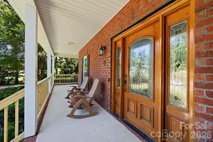 10846 Tyler Brook Ln, Mint Hill, NC 28227 - Photo 2