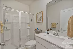 107 Hollywood Ct, Troutman, NC 28166 - Photo 32