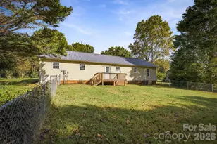 37 Laurel St, Granite Falls, NC 28630 - Photo 24