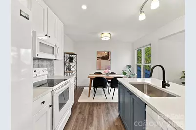 423 W 8th Street #78, Charlotte, NC 28202 - Photo 4
