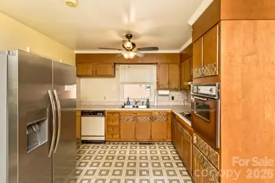 13 Looking Glass Lane, Asheville, NC 28805 - Photo 6