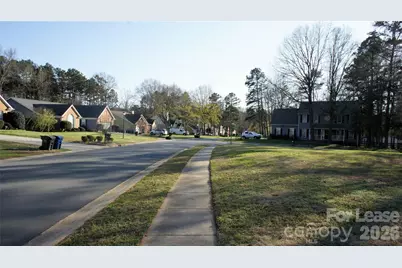 2308 Heathershire Lane, Matthews, NC 28105 - Photo 32