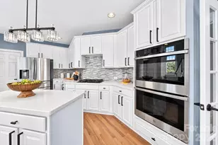 11528 Essex Fells Dr, Charlotte, NC 28277 - Photo 16
