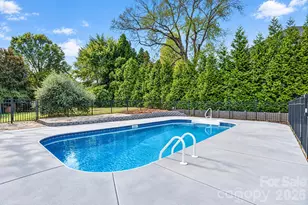 11528 Essex Fells Dr, Charlotte, NC 28277 - Photo 34