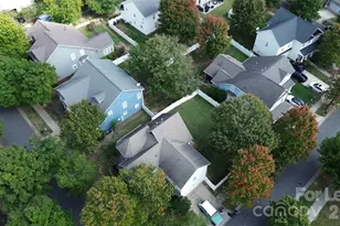 18706 Coachmans Trace, Cornelius, NC 28031 - Photo 2