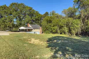 1002 Ramseur Rd, Bessemer City, NC 28016 - Photo 40