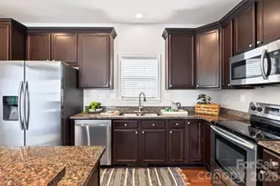 62 Kirby Rd, Asheville, NC 28806 - Photo 10