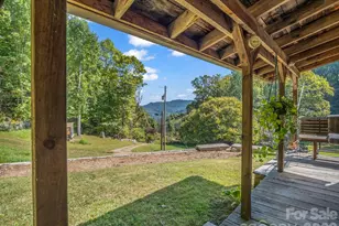 765 Hawk Ridge Ln, Marshall, NC 28753 - Photo 6