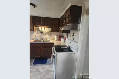 1327 21st Street Street NE #5-6/A, Hickory, NC 28601 - Photo 8