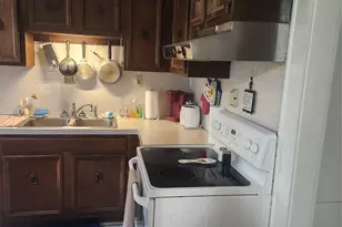 1327 21st Street Street NE, Hickory, NC 28601 - Photo 8