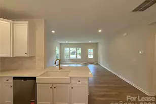 3306 Campbell St, Charlotte, NC 28205 - Photo 8