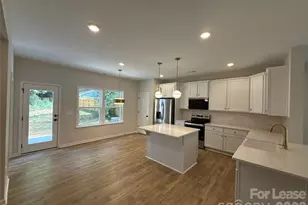 3306 Campbell St, Charlotte, NC 28205 - Photo 4