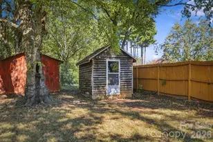 2941 Highland Dr, Lincolnton, NC 28092 - Photo 24