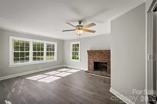 2941 Highland Dr, Lincolnton, NC 28092 - Photo 2