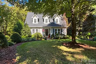 10709 Danesway Ln, Cornelius, NC 28031 - Photo 2
