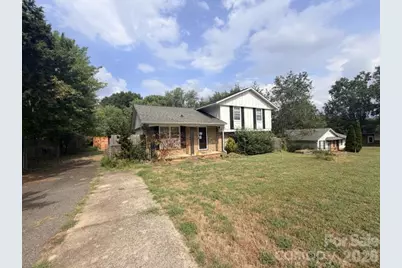 206 King Henry Lane, Gastonia, NC 28056 - Photo 2