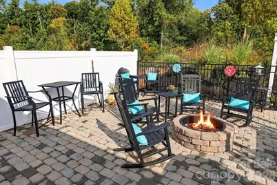 451 Fox Cove Cove, Hendersonville, NC 28792 - Photo 38