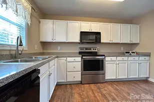 119 Steam Engine Dr, Mooresville, NC 28115 - Photo 2