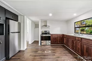 8 Teal Ln, Candler, NC 28715 - Photo 12