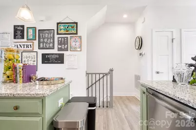 268 Parkwood Avenue, Charlotte, NC 28206 - Photo 12