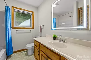 1090 Maple Spgs Dr, Waynesville, NC 28785 - Photo 24