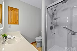 1090 Maple Spgs Dr, Waynesville, NC 28785 - Photo 20