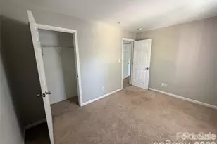 1063 Triece Ln, Charlotte, NC 28215 - Photo 16
