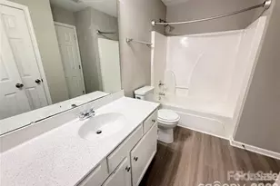 1063 Triece Ln, Charlotte, NC 28215 - Photo 14