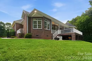 5744 Natoma Rd, Lake Wylie, SC 29710 - Photo 36