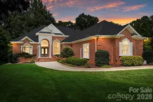 5744 Natoma Rd, Lake Wylie, SC 29710 - Photo 1