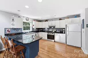 266 Independence Blvd, Asheville, NC 28805 - Photo 10