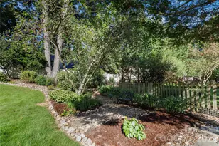 15032 Rothesay Dr, Charlotte, NC 28277 - Photo 28