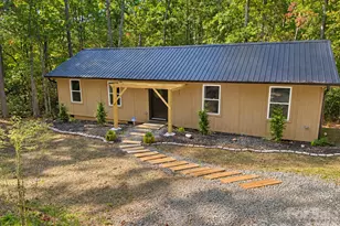 257 Roadrunner Cir, Lake Lure, NC 28746 - Photo 4
