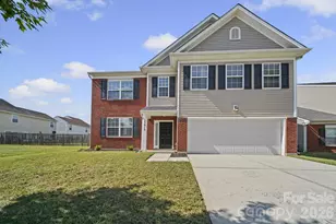 13913 Sugar Oats Ln, Charlotte, NC 28213 - Photo 1