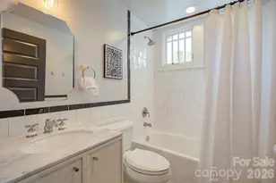 429 W Park Ave, Charlotte, NC 28203 - Photo 30