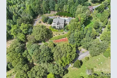 228 Inverness Drive, Waynesville, NC 28785 - Photo 2