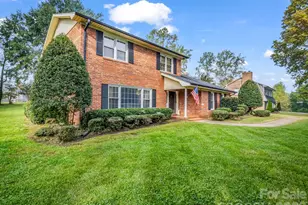 301 Knollwood Dr, Forest City, NC 28043 - Photo 4
