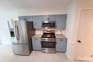 4412 Lazy Dr, Charlotte, NC 28215 - Photo 8