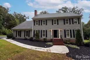 4412 Lazy Dr, Charlotte, NC 28215 - Photo 1