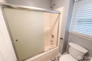 4412 Lazy Dr, Charlotte, NC 28215 - Photo 28