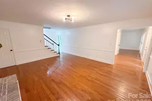 4412 Lazy Dr, Charlotte, NC 28215 - Photo 12